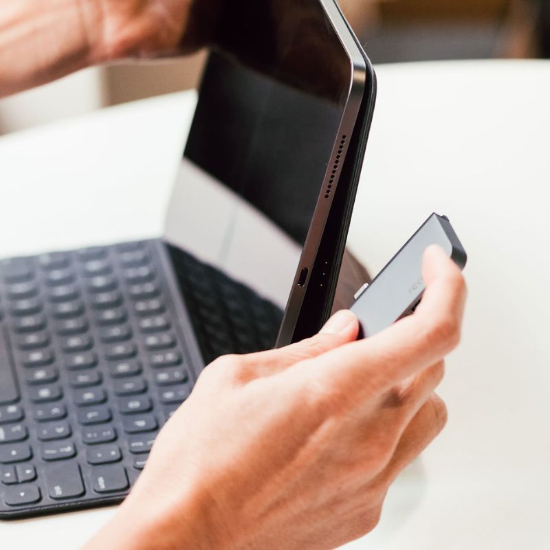 Hub USB-C Cho iPad HyperDrive 4K HDMI 6-in-1 - HD319A