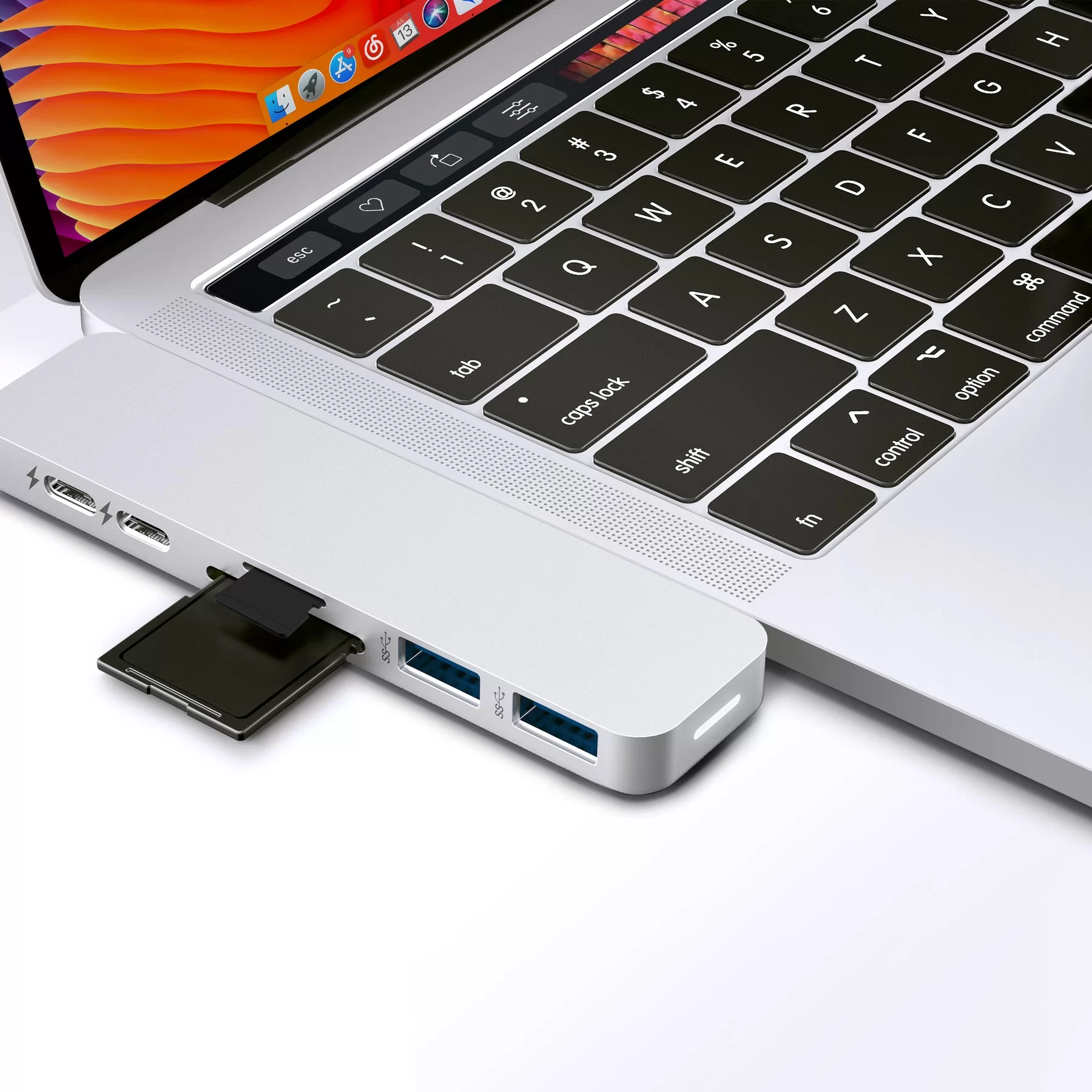 hub-chuyen-doi-hyperdrive-7-in-2-usb-c-thunderbolt-3-gn28b-04 Hub Chuyển Đổi HyperDrive USB-C 7-IN-2 Thunderbolt 3